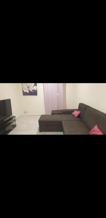 Appartement Chaleureux Au Pied Du Tramway Et A 10 Mn De Valenciennes. Denain Exterior photo